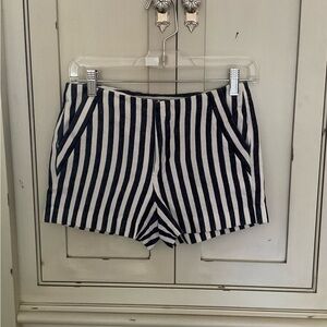 Banana Republic Striped short